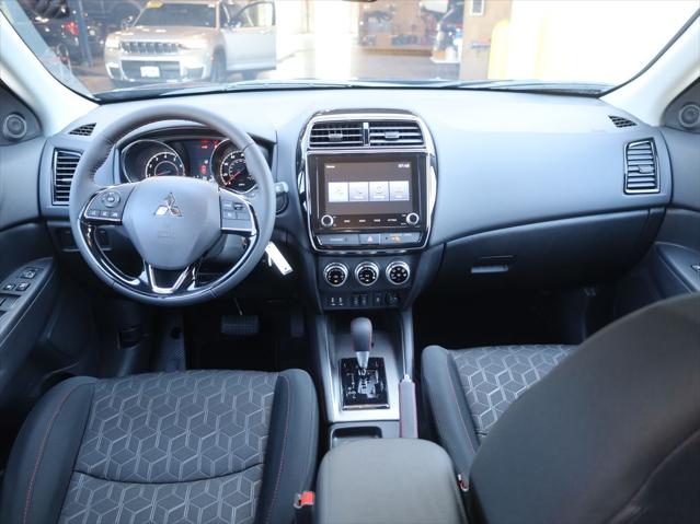 2026 Mitsubishi Outlander Sport 2.0 LE
