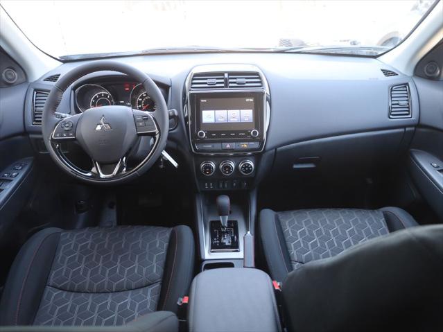 2026 Mitsubishi Outlander Sport 2.0 LE