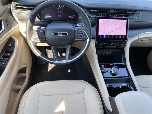 2025 Jeep Grand Cherokee L Limited 4x4