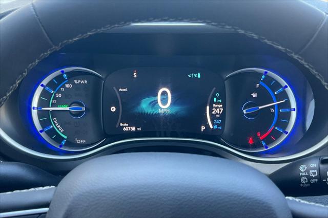 2024 Chrysler Pacifica Hybrid Select