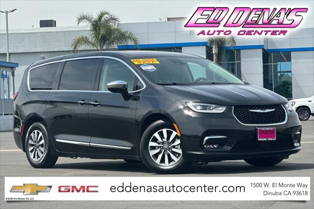 2023 Chrysler Pacifica Hybrid Limited for sale in Dinuba, CA