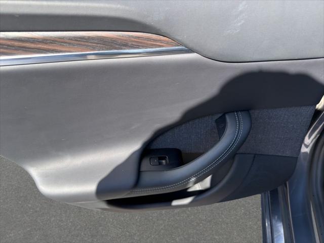 2022 Tesla Model S Dual Motor All-Wheel Drive