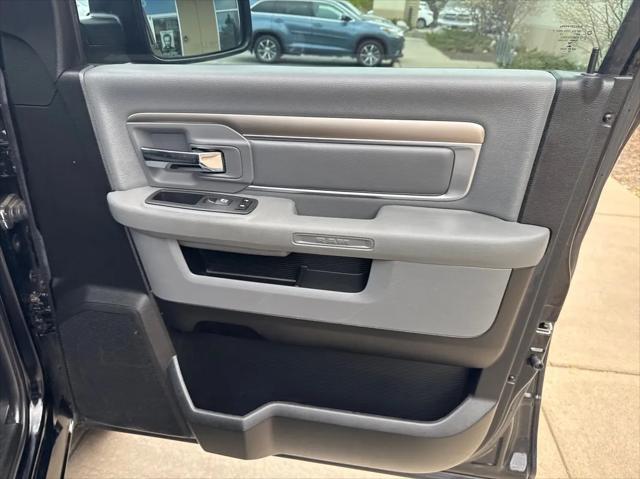 2020 Ram 1500 Warlock Crew Cab 4x4 5'7" Box