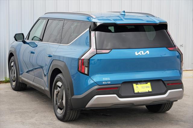 2024 Kia EV9 Wind