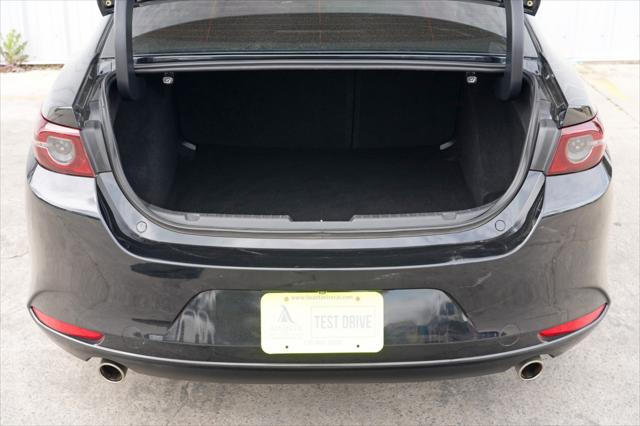 2019 Mazda Mazda3 Preferred Package