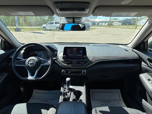 2025 Nissan Altima SV FWD