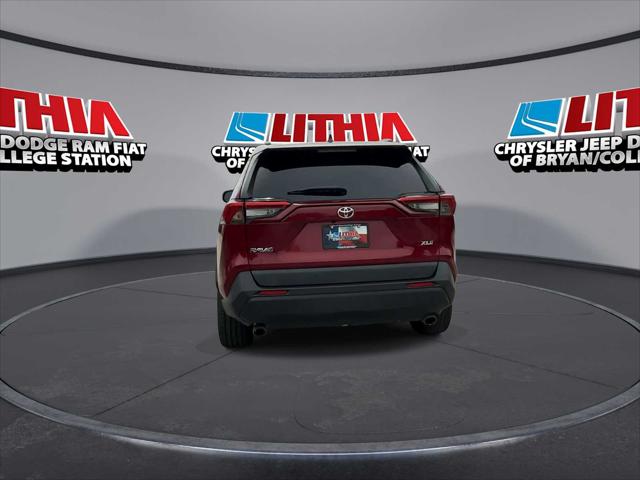 2020 Toyota RAV4 XLE Premium