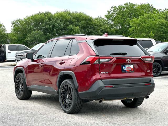 2020 Toyota RAV4 XLE Premium