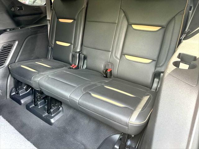 2023 GMC Yukon 4WD AT4