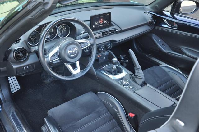 2023 Mazda MX-5 Club