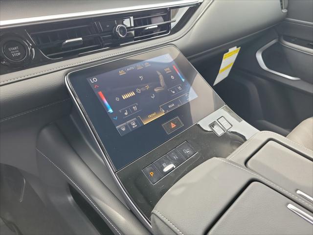 2026 INFINITI QX80 LUXE