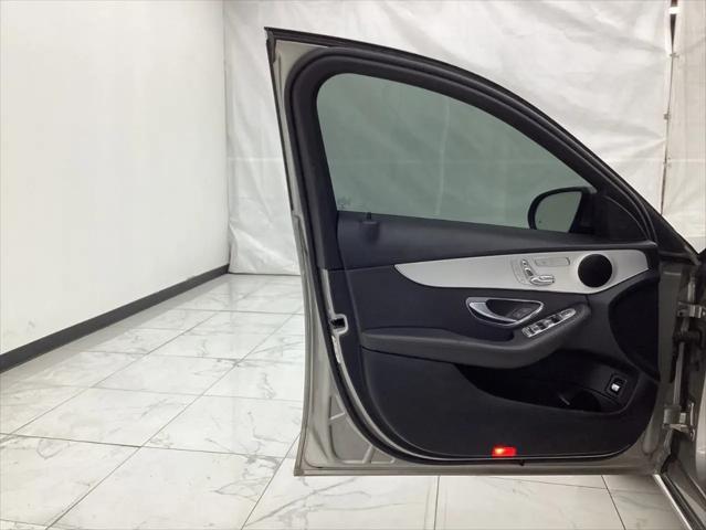 2019 Mercedes-Benz C-CLASS C 300 C 300 Sedan
