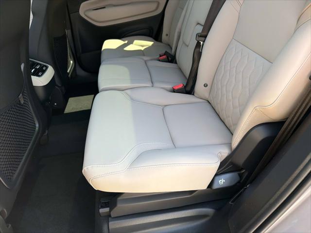 2026 Volvo XC90 Plus, B6 AWD Gas (mild hybrid), Gasoline, Bright, 7 Seats
