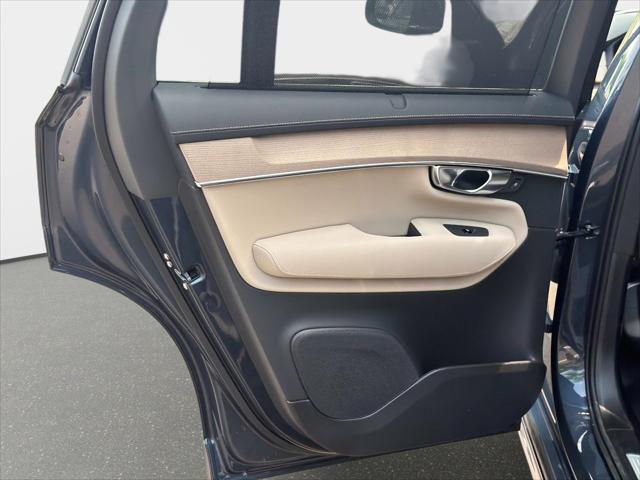 2026 Volvo XC90 Plug-In Hybrid Ultra, T8 AWD, Electric/Gasoline, Bright, 7 Seats