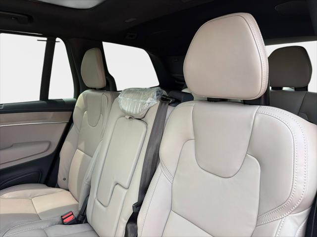 2026 Volvo XC90 Plug-In Hybrid Ultra, T8 AWD, Electric/Gasoline, Bright, 7 Seats