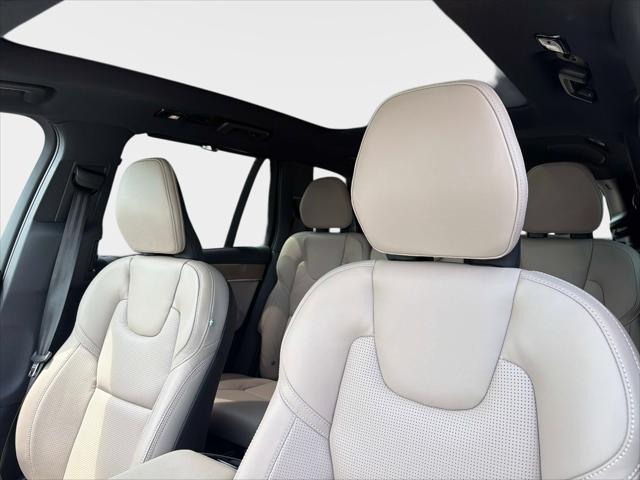2026 Volvo XC90 Plug-In Hybrid Ultra, T8 AWD, Electric/Gasoline, Bright, 7 Seats