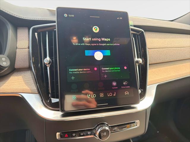 2026 Volvo XC90 Plug-In Hybrid Ultra, T8 AWD, Electric/Gasoline, Bright, 7 Seats