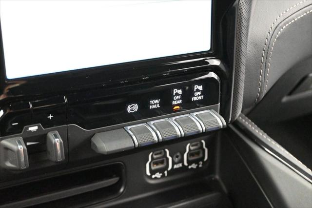 2022 Ram 3500 Limited Crew Cab 4x4 8' Box