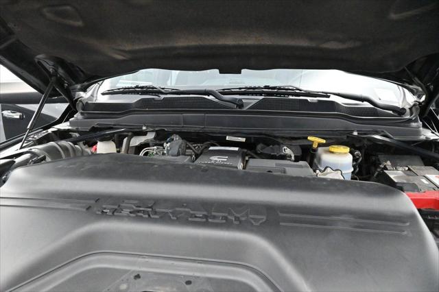 2022 Ram 3500 Limited Crew Cab 4x4 8' Box