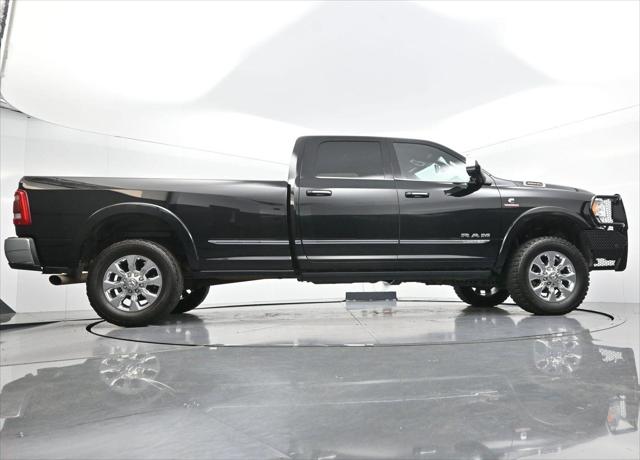 2022 Ram 3500 Limited Crew Cab 4x4 8' Box