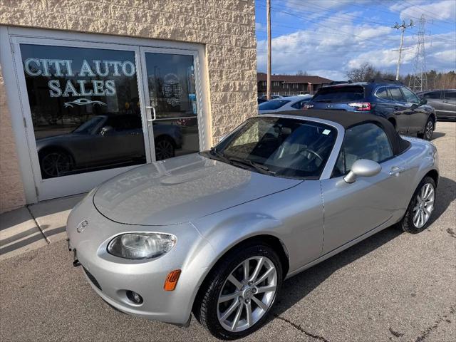 2007 Mazda MX-5 Grand Touring for sale in Racine, WI