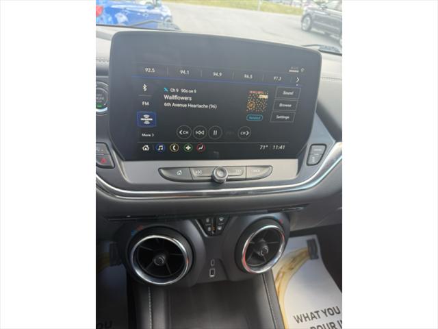 2025 Chevrolet Blazer AWD 2LT