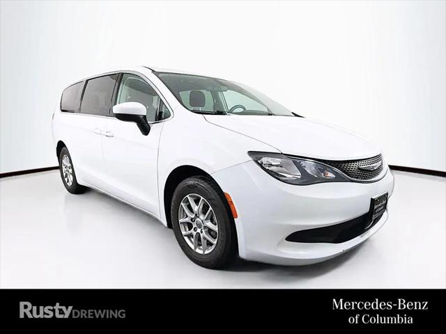 2021 Chrysler Voyager LX for sale in Columbia, MO