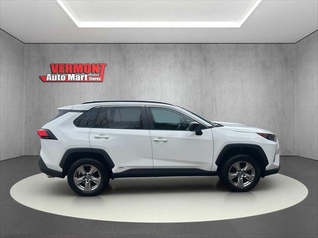 2022 Toyota RAV4 Hybrid LE