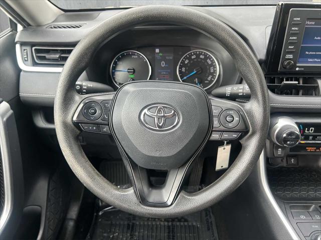 2022 Toyota RAV4 Hybrid LE
