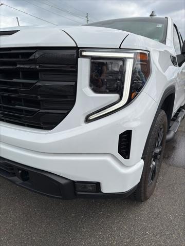 2024 GMC Sierra 1500 4WD Crew Cab Short Box Elevation with 3VL