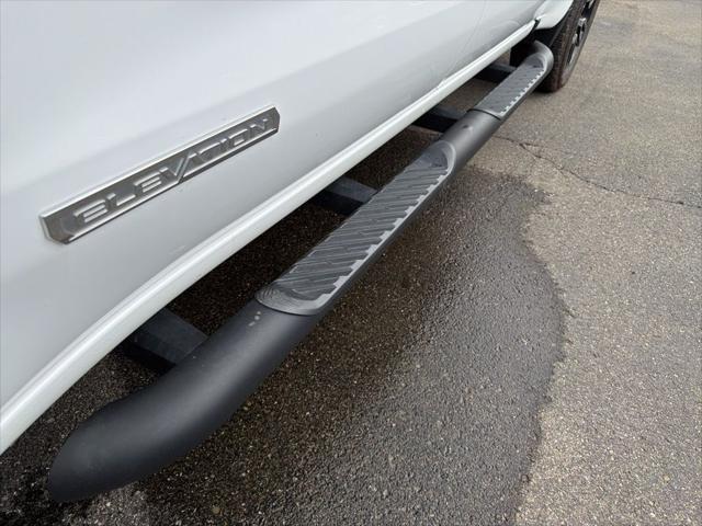 2024 GMC Sierra 1500 4WD Crew Cab Short Box Elevation with 3VL