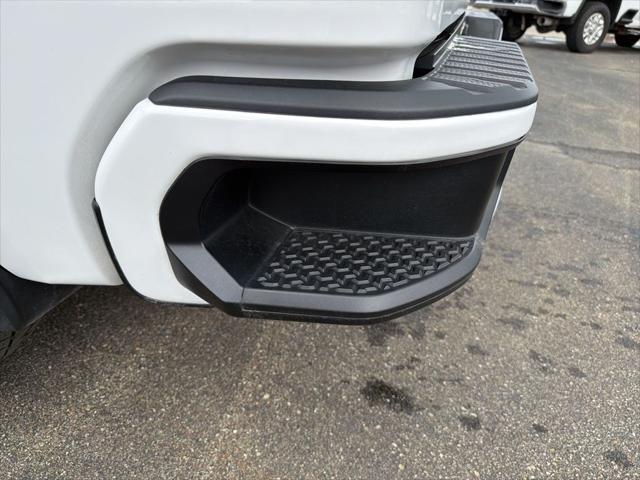 2024 GMC Sierra 1500 4WD Crew Cab Short Box Elevation with 3VL