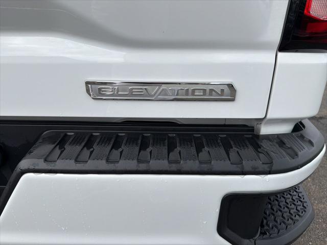 2024 GMC Sierra 1500 4WD Crew Cab Short Box Elevation with 3VL