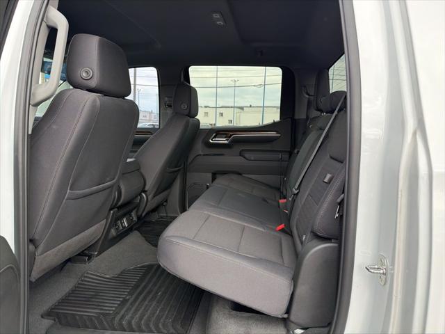 2024 GMC Sierra 1500 4WD Crew Cab Short Box Elevation with 3VL