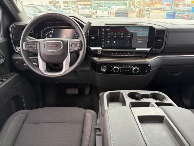 2024 GMC Sierra 1500 4WD Crew Cab Short Box Elevation with 3VL