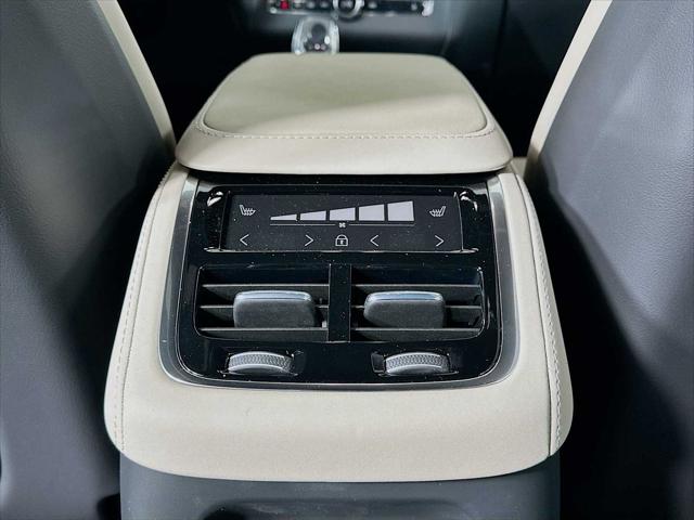 2026 Volvo XC90 Plug-In Hybrid Plus, T8 AWD, Electric/Gasoline, Bright, 7 Seats