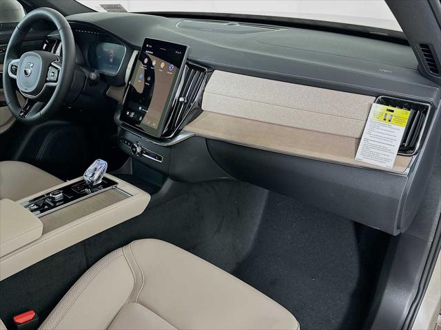 2026 Volvo XC90 Plug-In Hybrid Plus, T8 AWD, Electric/Gasoline, Bright, 7 Seats