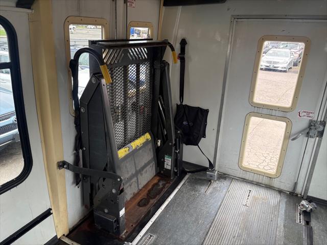 1997 Ford Econoline E450 SUPER DUTY CUTAWAY VAN RV
