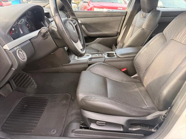 2009 Pontiac G8 Unknown