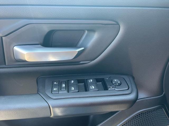 2026 Ram 1500 Warlock Crew Cab 4x4 5'7" Box