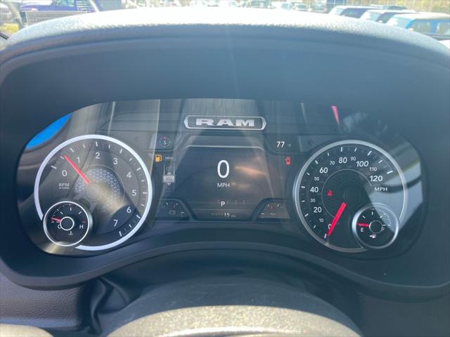 2026 Ram 1500 Warlock Crew Cab 4x4 5'7" Box