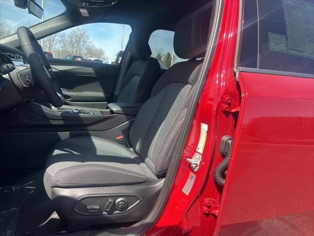 2026 Jeep Cherokee Laredo 4x4