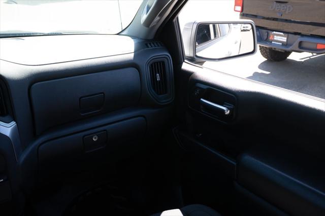 2023 GMC Sierra 1500 4WD Double Cab Standard Box Pro