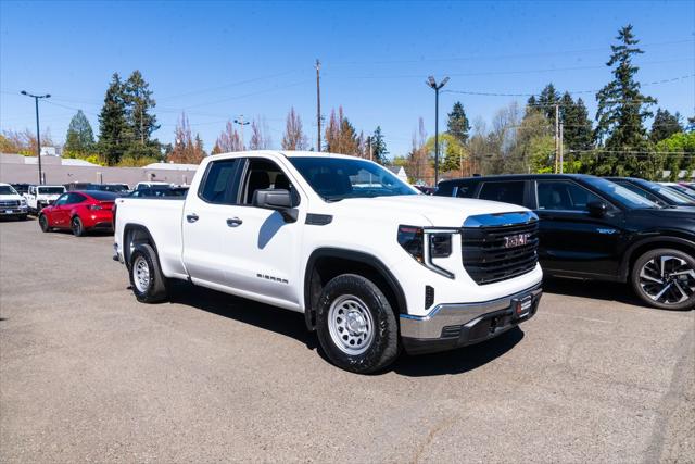 2023 GMC Sierra 1500 4WD Double Cab Standard Box Pro