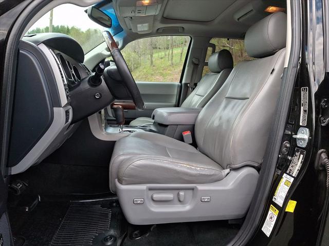 2014 Toyota Sequoia Platinum 5.7L V8