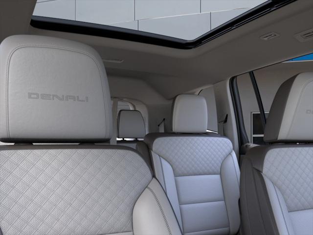 2026 GMC Acadia Denali AWD