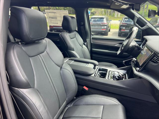 2026 Jeep Grand Wagoneer Limited Altitude 4x4