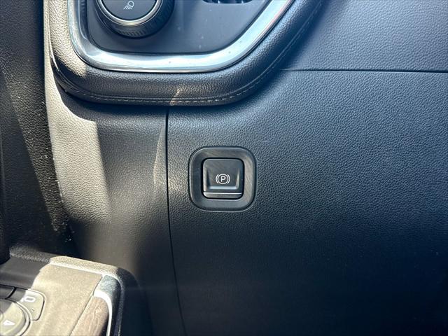 2021 Chevrolet Silverado 1500 4WD Crew Cab Short Bed LTZ