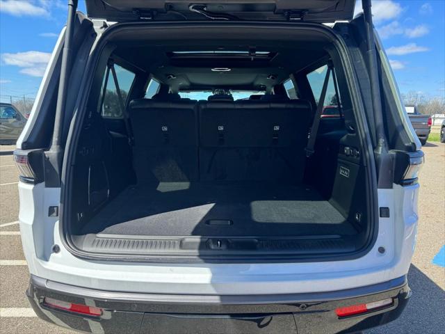2026 Jeep Grand Wagoneer L Limited Altitude 4x4