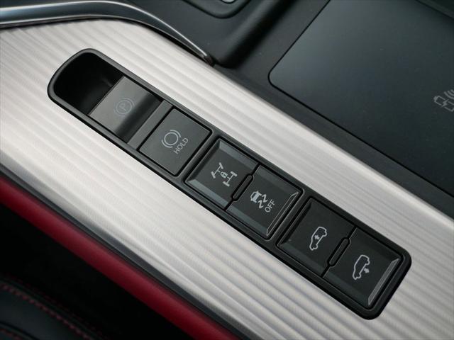 2026 Lexus LX F SPORT Handling